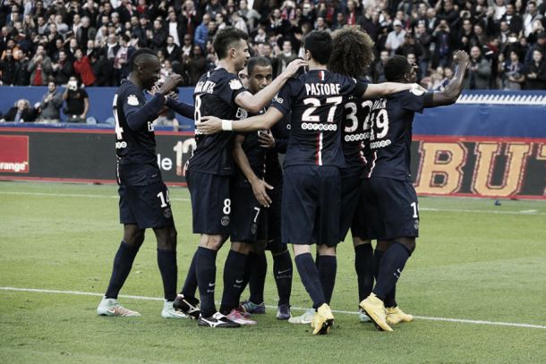 Paris Saint-Germain visita o Metz querendo assumir a liderança da Ligue 1