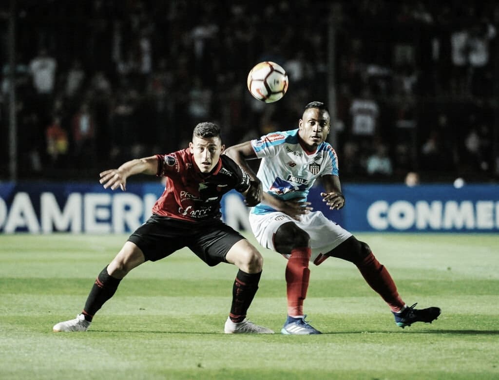Colón se despidió de la Copa Sudamericana Colón se despidió de la Copa Sudamericana