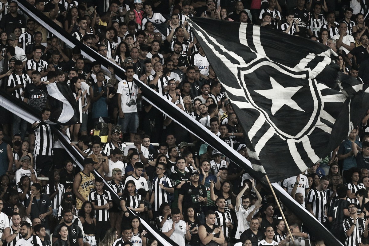 Botafogo ultrapassa 25 mil ingressos vendidos e terá maior público do ano contra Nacional