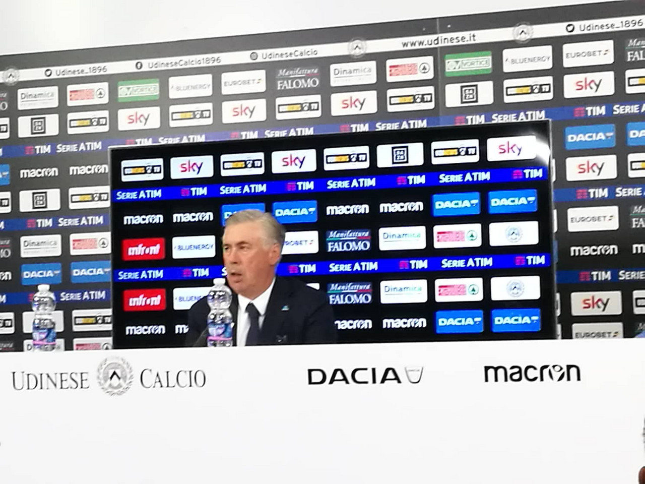 Napoli - Ancelotti: "Vittoria per continuare un cammino che è nostro, non a inseguire"
