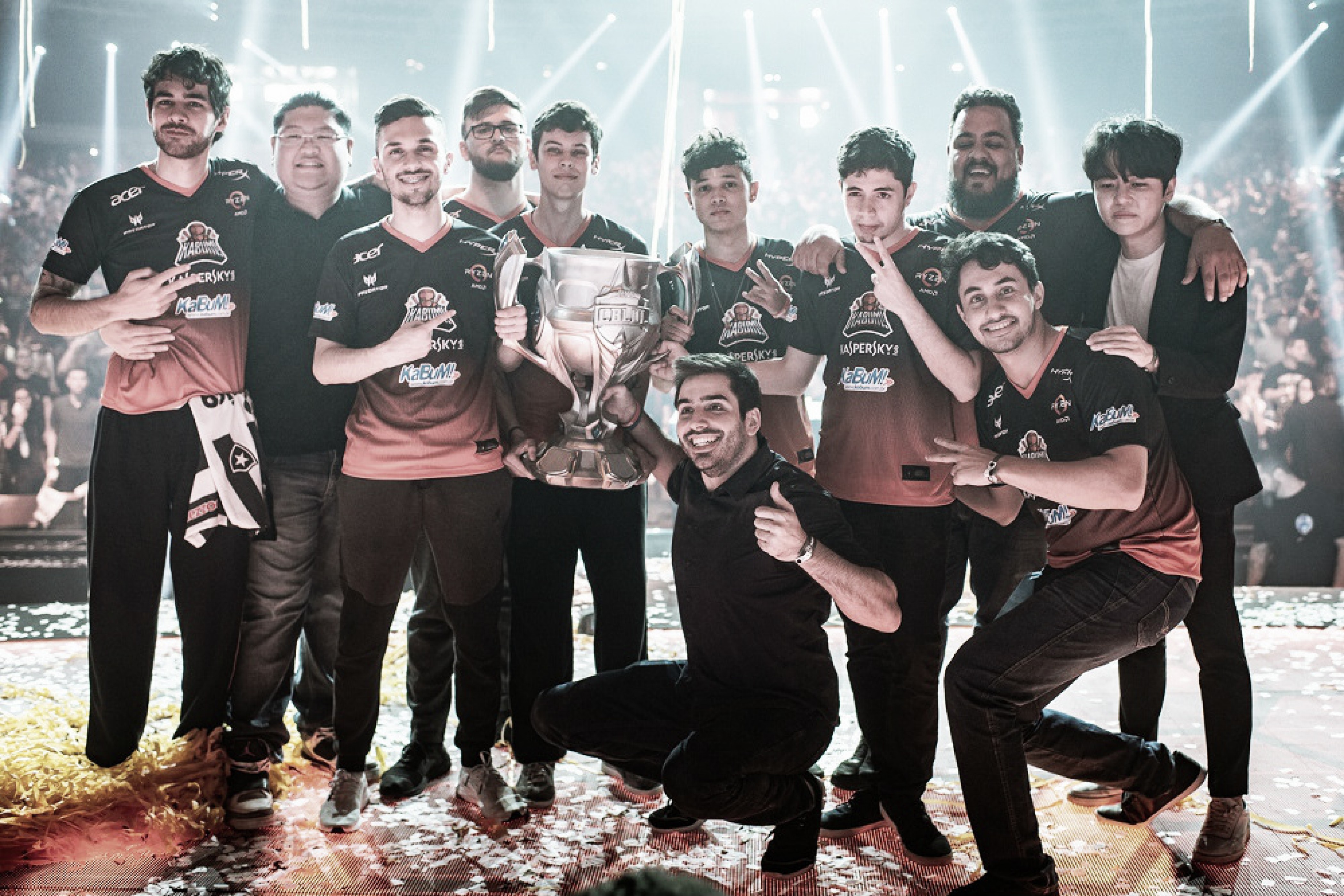 LoL: KaBuM
venceu o CBLoL, e agora? Conheça o calendário do Mundial LoL: KaBuM
venceu o CBLoL, e agora? Conheça o calendário do Mundial
