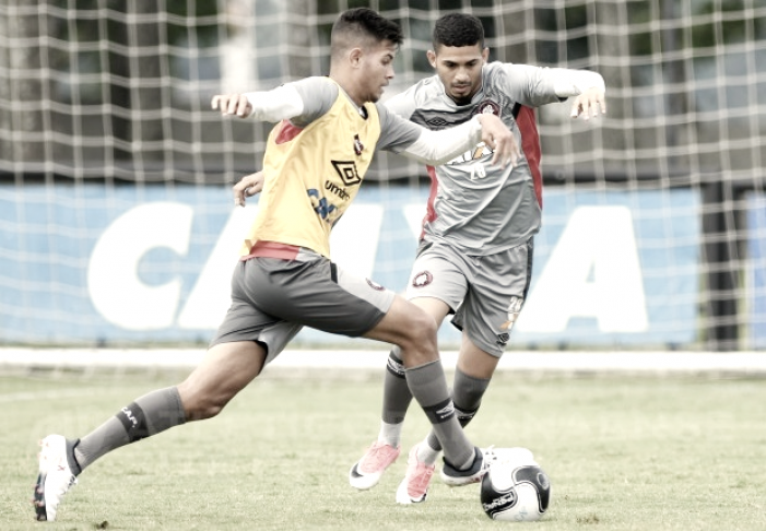 Com equipe de aspirantes, Atlético-PR encara Maringá pelo Campeonato Paranaense