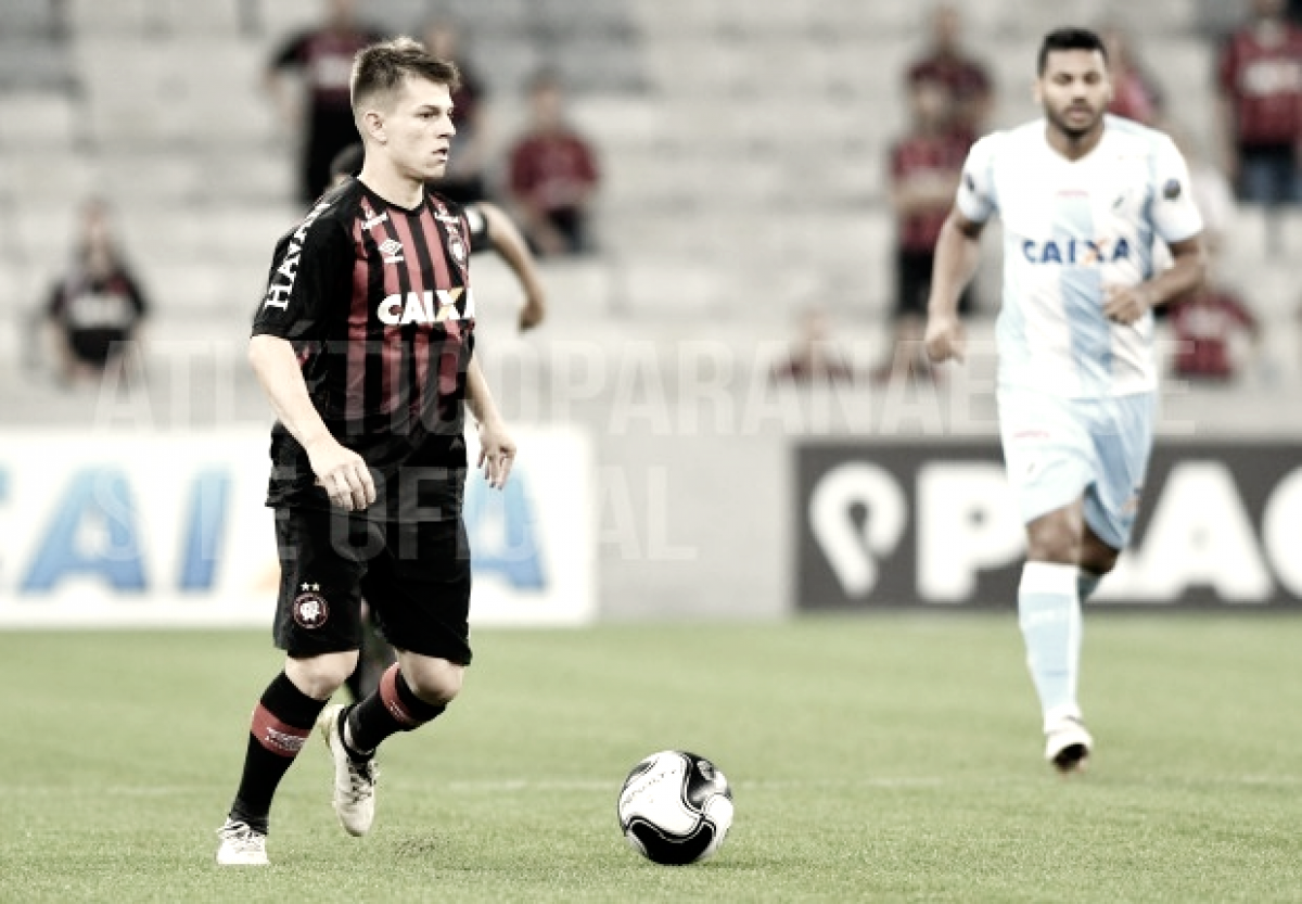 Com Tiago Nunes no comando, jovens podem levar Atlético-PR ao título do Paranaense