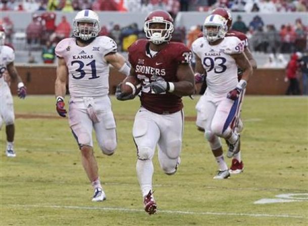 Samaje Perine Sets Single-Game Rushing Record in Sooners' Rout of Kansas 44-7