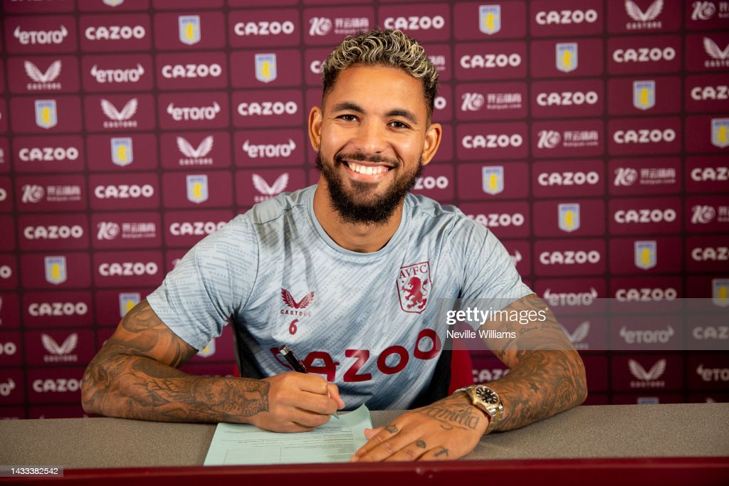 Douglas Luiz signs new long-term deal with Aston Villa