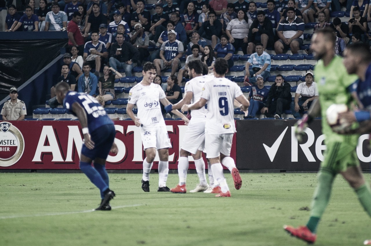 Rodriguinho marca e Cruzeiro derrota Emelec com 300º gol em Libertadores