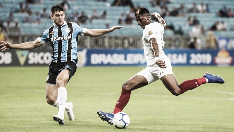 Fluminense recebe reservas do Grêmio buscando se afastar do Z-4 Fluminense recebe reservas do Grêmio buscando se afastar do Z-4
