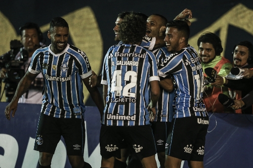 Cumprindo tabela, Grêmio bate Pelotas no fechamento da primeira fase Cumprindo tabela, Grêmio bate Pelotas no fechamento da primeira fase