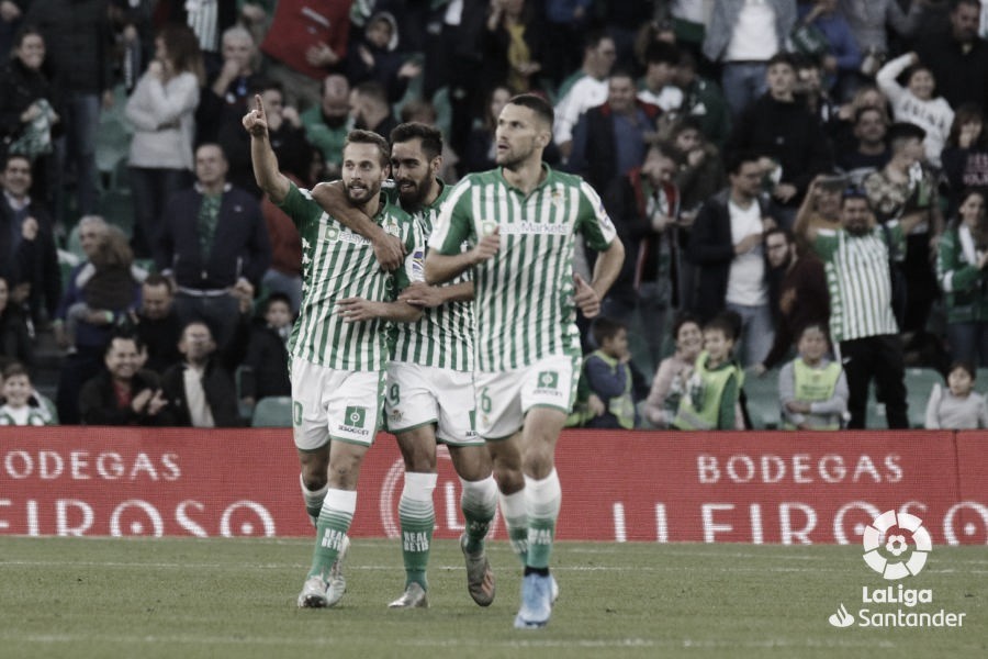 Canales: "¿El VAR? Si digo lo que pienso me caen bastantes partidos" Canales: "¿El VAR? Si digo lo que pienso me caen bastantes partidos"