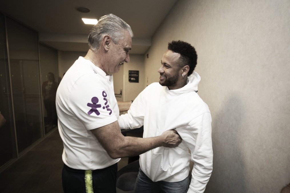 Guerrero, Neymar e espionagem; a coletiva de Tite antes de jogo contra peruanos Guerrero, Neymar e espionagem; a coletiva de Tite antes de jogo contra peruanos