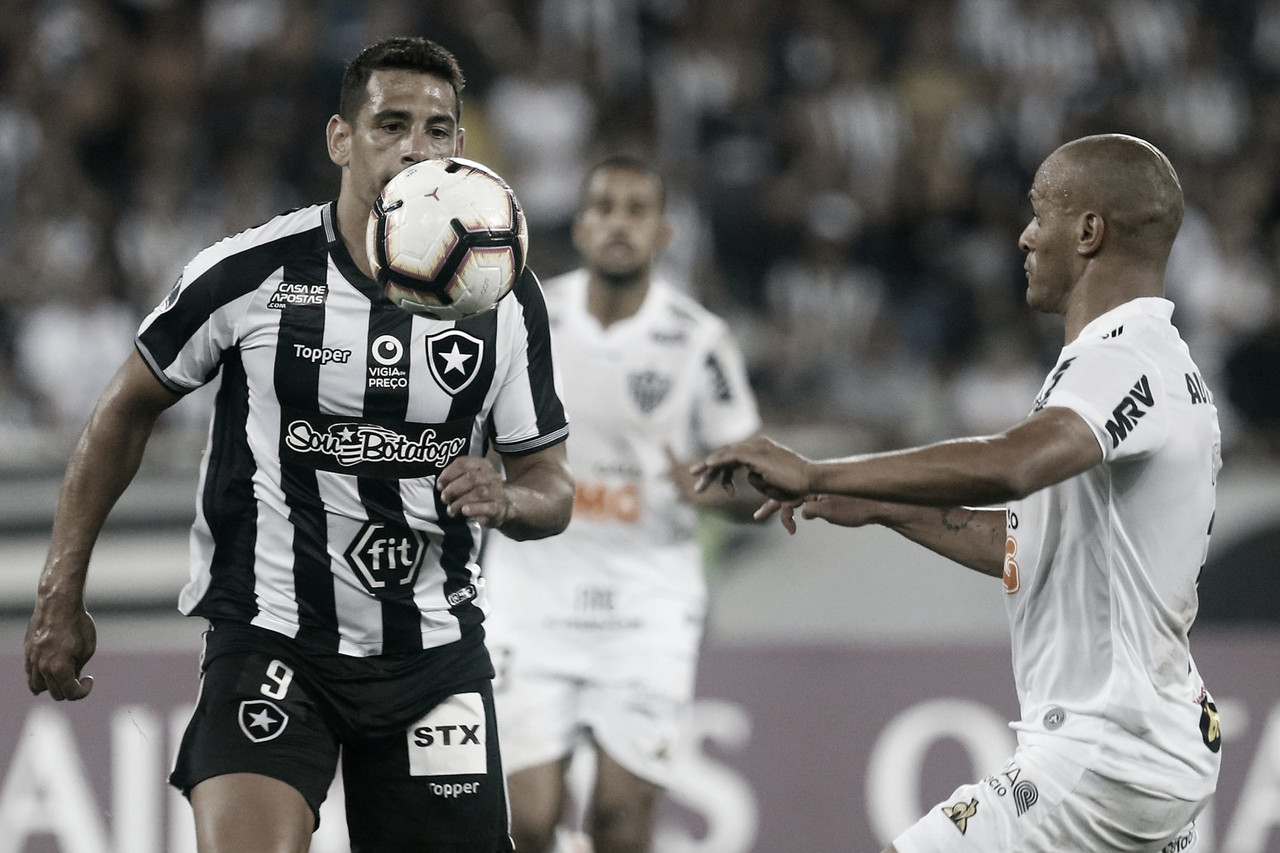 Buscando garantir vaga na Sul-Americana, Atlético e Botafogo se enfrentam no Independência