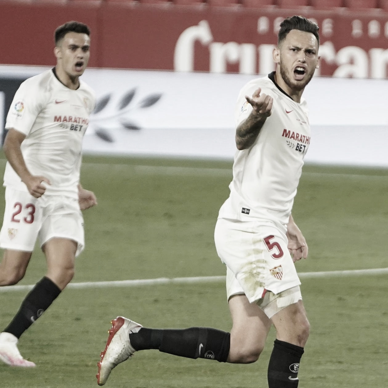 El Sevilla FC vuelve a reinar en el derbi de la ciudad