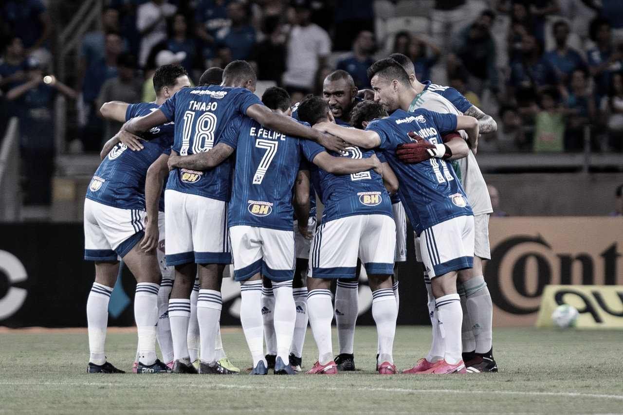 Peças em incógnitas: detalhes do meio-campo do Cruzeiro com Enderson Moreira