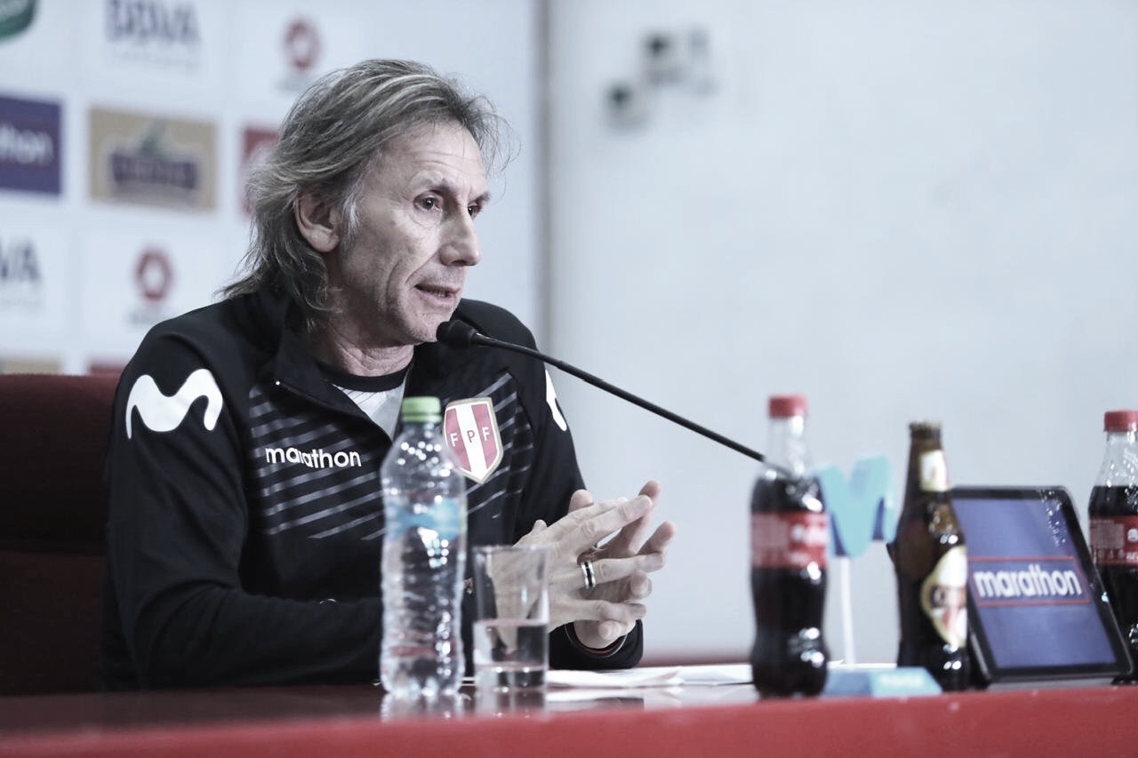 Após vice, Gareca confirma permanência no Peru: "Estou acostumado a respeitar contratos"
