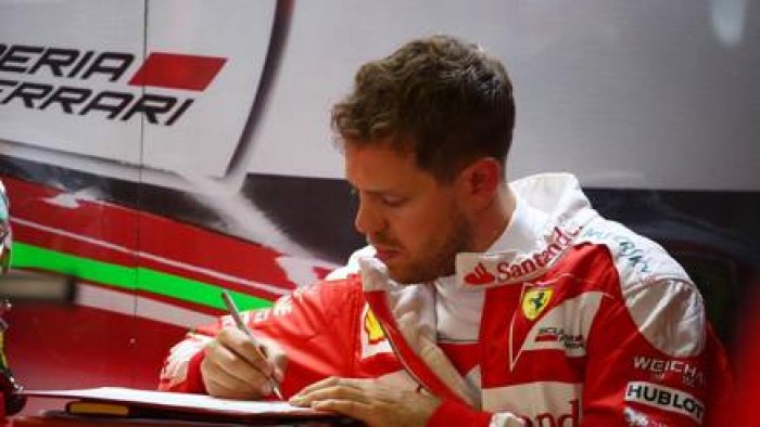 Sochi, guai per Vettel: sostituisce il cambio e perde 5 posizioni
