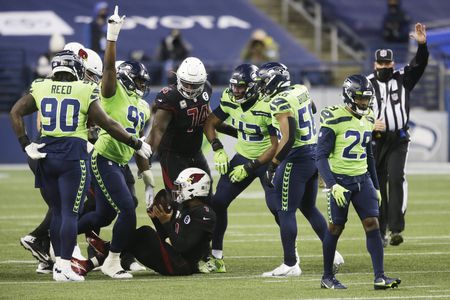 Costly penalties lead to Arizona Cardinals downfall against Seattle