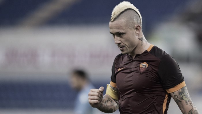 Roma, Nainggolan ammette l'interesse di Conte e del Chelsea: "Ci sono stati contatti tra i club"