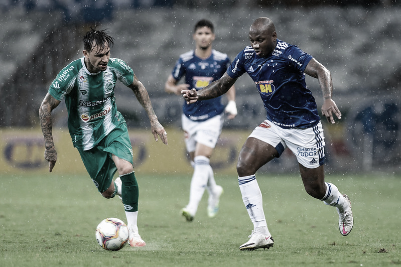 Fábio defende pênalti, e Cruzeiro empata diante do Juventude no Mineirão Fábio defende pênalti, e Cruzeiro empata diante do Juventude no Mineirão