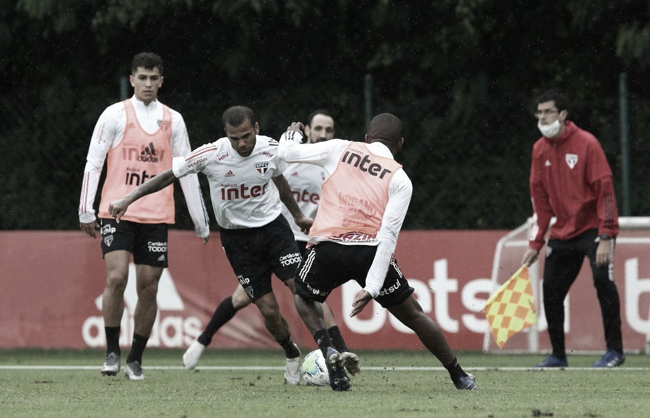 Valendo vaga para as semifinais da Copa do Brasil, São Paulo e Flamengo se enfrentam no Morumbi Valendo vaga para as semifinais da Copa do Brasil, São Paulo e Flamengo se enfrentam no Morumbi