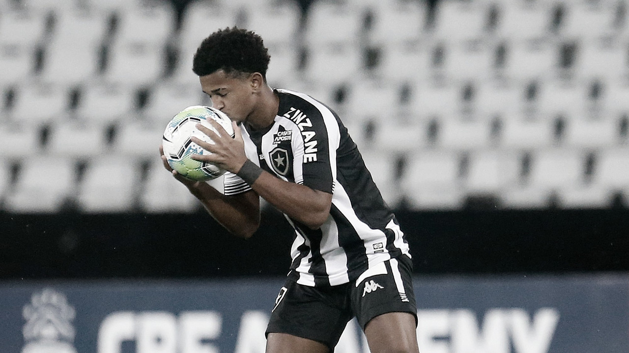 Em crise profunda, Botafogo tem os quatro primeiros do Brasileirão pela frente Em crise profunda, Botafogo tem os quatro primeiros do Brasileirão pela frente