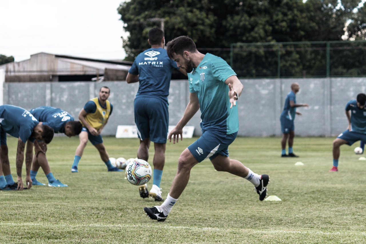 Avaí busca recuperação contra lanterna Oeste para diminuir vantagem para G-4 Avaí busca recuperação contra lanterna Oeste para diminuir vantagem para G-4
