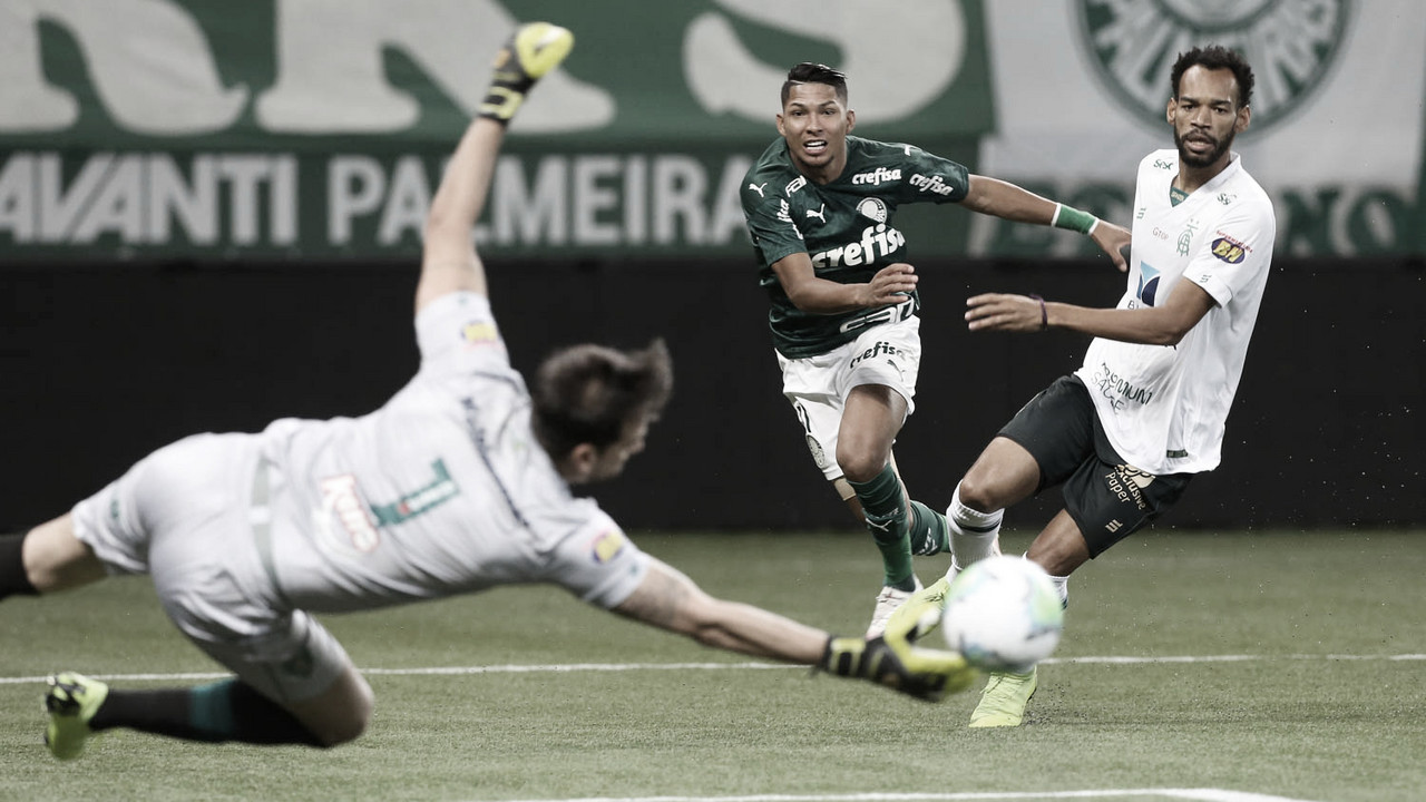 Palmeiras busca aproximação dos líderes em duelo contra América-MG