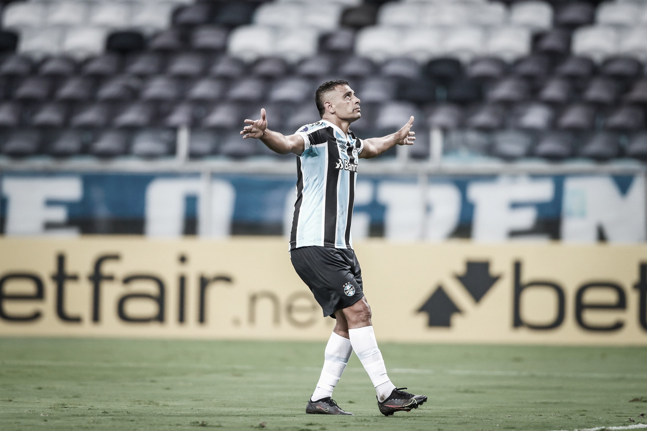 Gols e melhores momentos de Grêmio 2 x 1 La Equidad pela Copa Sul-Americana 2021 Gols e melhores momentos de Grêmio 2 x 1 La Equidad pela Copa Sul-Americana 2021