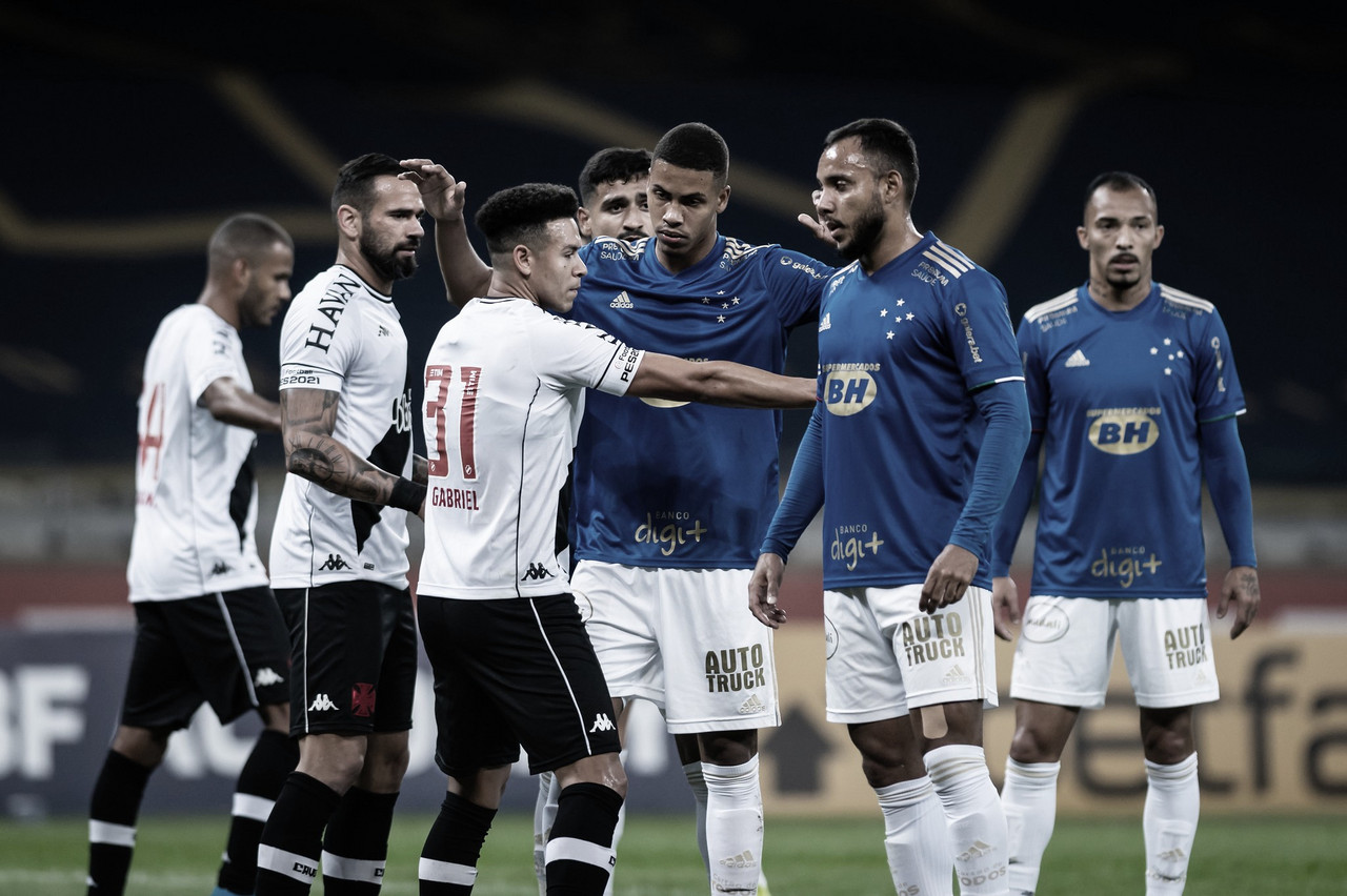 Com retorno da torcida, Vasco e Cruzeiro se enfrentam em São Januário
