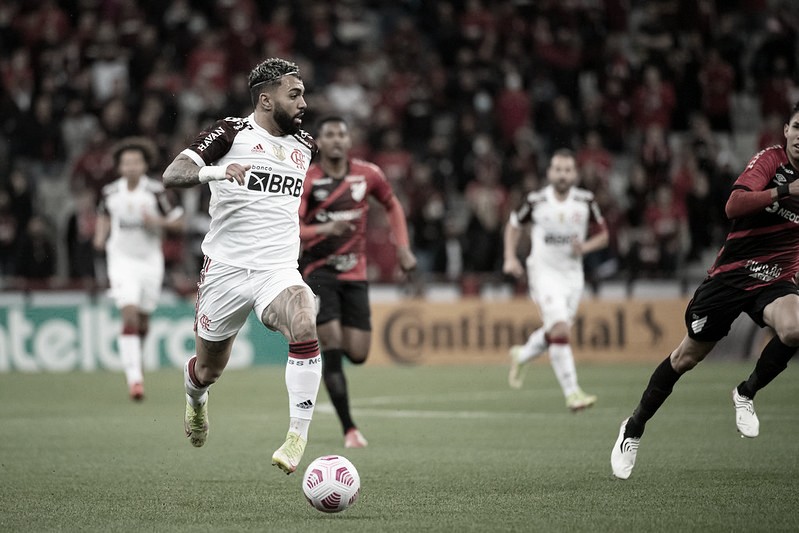 Melhores momentos de Athletico-PR x Flamengo pelo Campeonato Brasileiro (2-2) Melhores momentos de Athletico-PR x Flamengo pelo Campeonato Brasileiro (2-2)