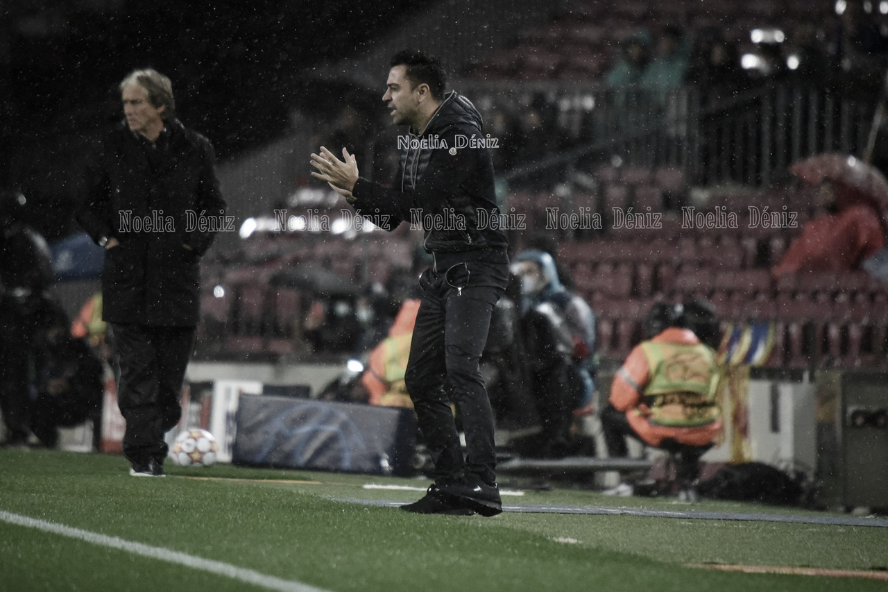 Xavi: "A nosotros nos exige nuestra historia, no el Madrid"