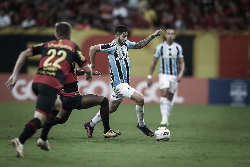 Grêmio e Sport se enfrentam em duelo pelo G-4 da Série B Grêmio e Sport se enfrentam em duelo pelo G-4 da Série B