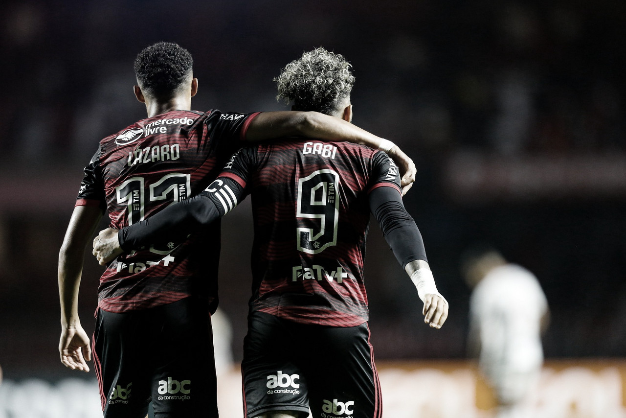Flamengo vence São Paulo no Morumbi e mantém invencibilidade
no Brasileirão