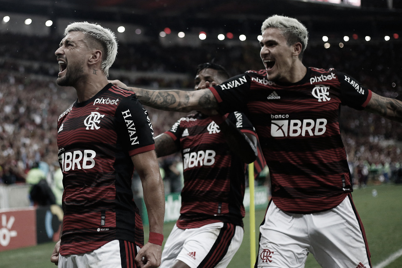 Flamengo vence São Paulo no Maracanã e se classifica para final da Copa do Brasil