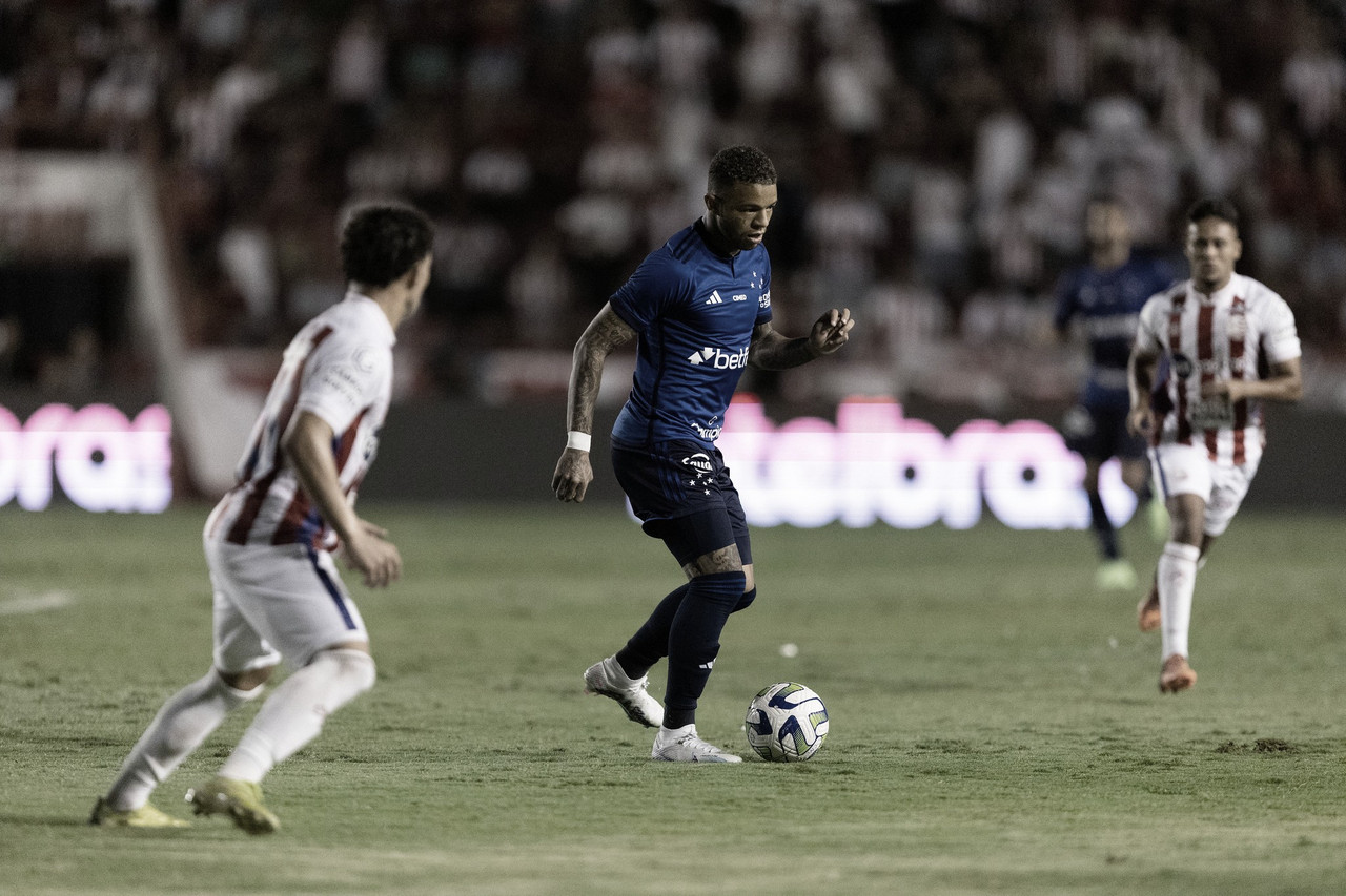 Copa do Brasil: Grêmio e Cruzeiro empatam em jogo de golaços