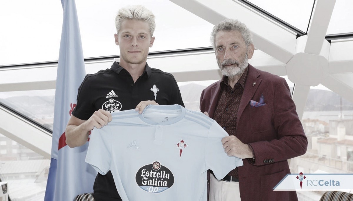 Celta de Vigo oficializa contratação do meia Mathias Jansen, ex-Nordsjaelland