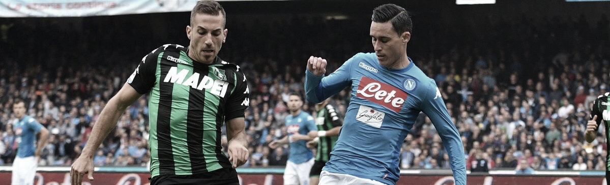 Napoli vence Sassuolo em casa e mantém vice-liderança na Serie A