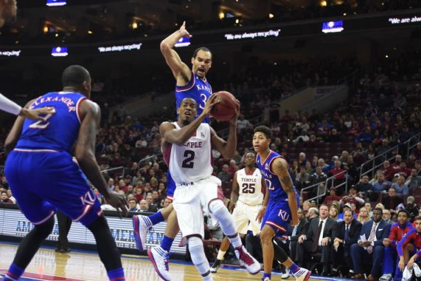 Temple Owls Stun #10 Kansas With Scorching Shooting Accuracy