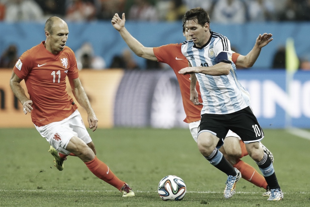 Repleto de histórias: relembre os cinco confrontos entre Holanda e Argentina em Copas
