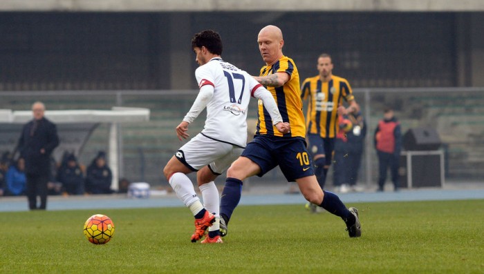 Pazzini risponde a Suso, 1-1 tra Verona e Genoa