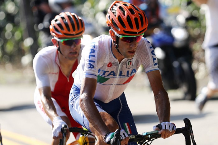 Ciclismo: clavicola rotta per Nibali