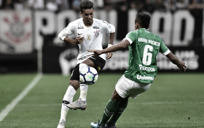 Corinthians recebe Chapecoense pelo Brasileirão na esperança de voltar ao G-6