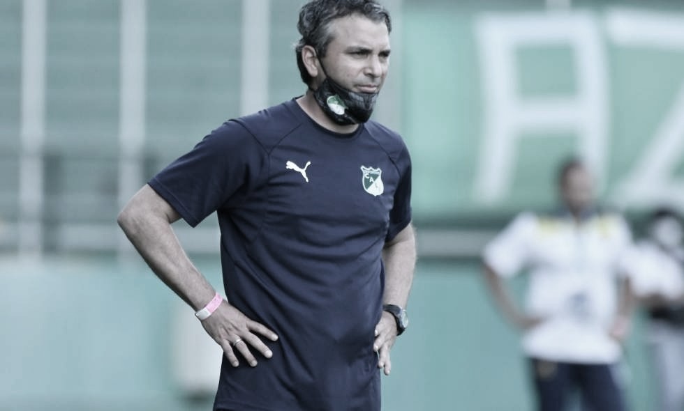 Ítalo Cervino: “Rescato la personalidad que tuvieron los
jugadores para afrontar este partido” Ítalo Cervino: “Rescato la personalidad que tuvieron los
jugadores para afrontar este partido”