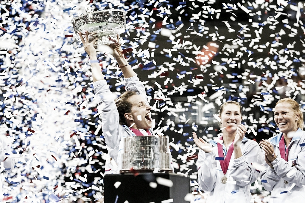 Fed Cup Semifinal Preview: Switzerland - Czech Republic