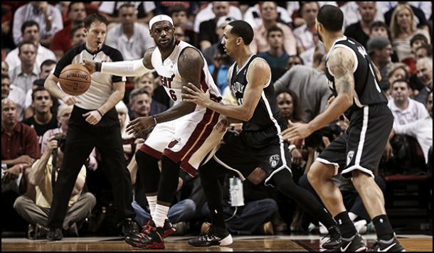 Heat y Spurs quieren sentenciar en casa