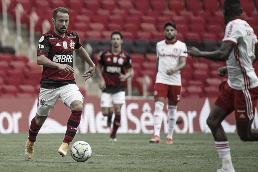 De olho no G-4, Internacional duela contra Flamengo no Beira Rio