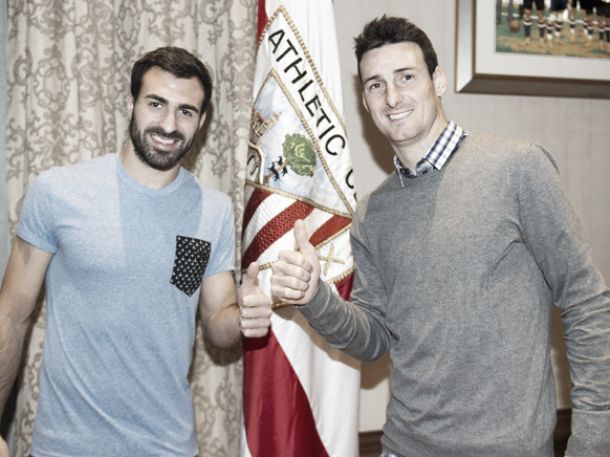 Aduriz y Balenziaga renuevan su contrato - Vavel.com