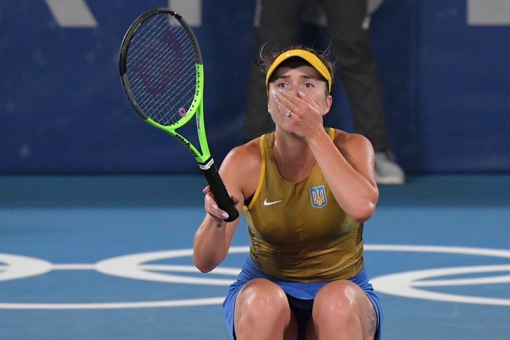 Tokyo 2020: Elina Svitolina outlasts Elena Rybakina in
marathon for historic medal achievement 