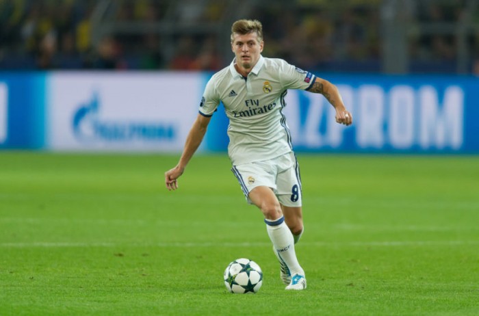 Real Madrid, altra tegola in mezzo al campo: Kroos finisce il 2016 in anticipo