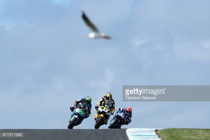 Luthi steals the Moto2 win in Phillip Island