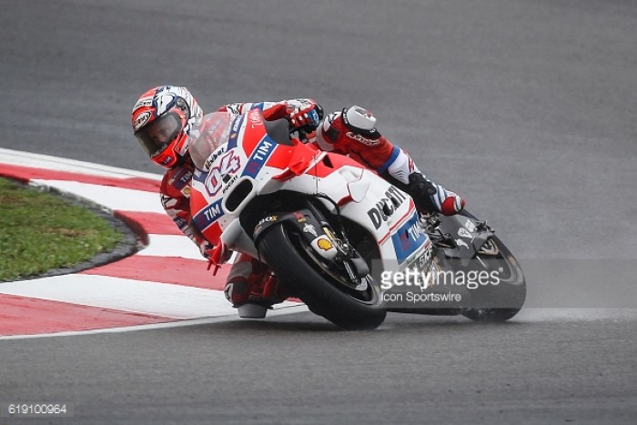 Dovizioso on MotoGP pole after wet day of Free Practice and Qualifying in Sepang
